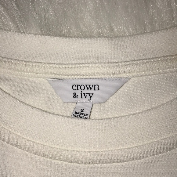 Cream blouse with bow detail - Picture 3 of 4